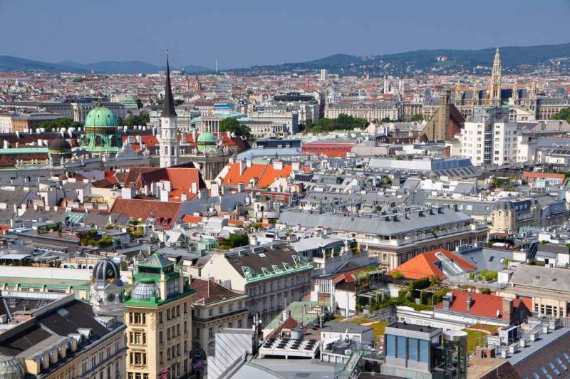 vienna skyline central2.jpg